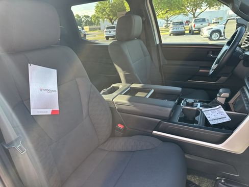 New 2026 Toyota Tundra SR5 AWD/4WD image 33