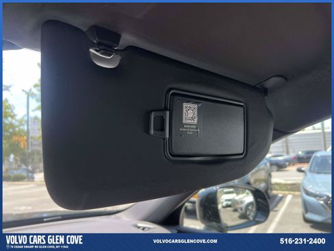 Used 2024 Volvo XC60 B5 Plus AWD/4WD image 30