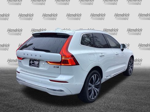Certified 2023 Volvo XC60 B5 Plus w/ Protection Package Premier image 10