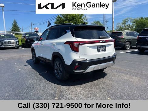 Used 2024 Kia Seltos S AWD/4WD image 14