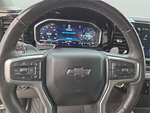 Used 2024 Chevrolet Silverado 1500 LT Trail Boss w/ LT Trail Boss Premium Package image 16