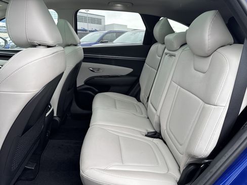 Used 2023 Hyundai Tucson Limited w/ Cargo Package FWD image 13