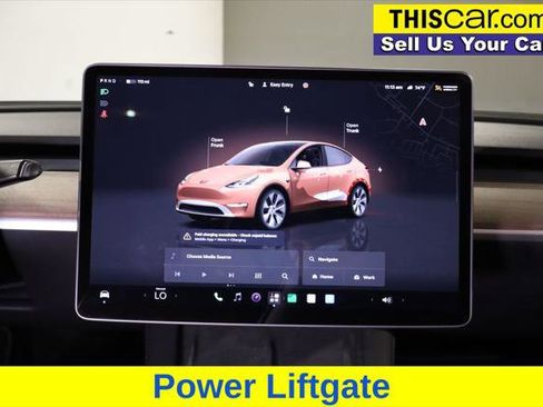 Used 2024 Tesla Model Y Long Range AWD/4WD image 18