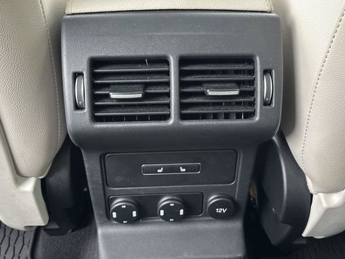 Used 2018 Jaguar F-PACE Prestige image 8