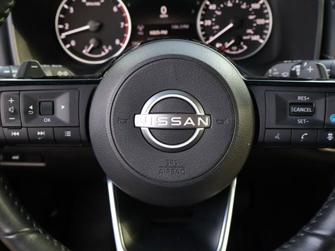 Used 2023 Nissan Rogue SL FWD image 26