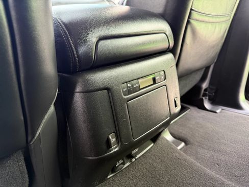 Used 2019 Nissan Armada SL w/ Premium Package AWD/4WD image 18