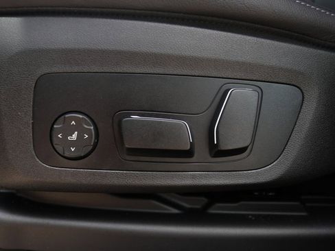 Used 2024 BMW X3 xDrive30i w/ Convenience Package image 9