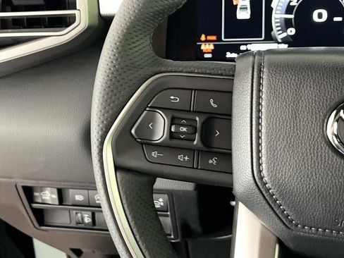 New 2026 Toyota Tundra Limited AWD/4WD image 25