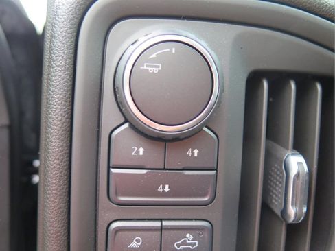 Certified 2025 Chevrolet Silverado 2500 Custom w/ Custom Value Package AWD/4WD image 14