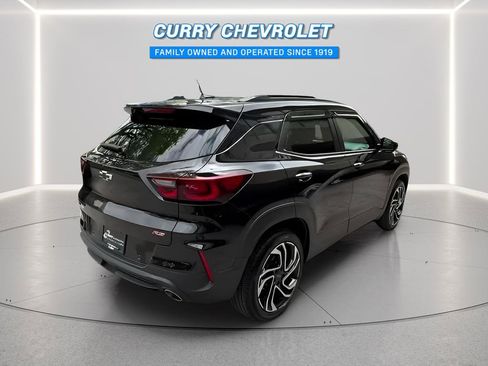 Used 2025 Chevrolet TrailBlazer RS w/ Convenience Package AWD/4WD image 13
