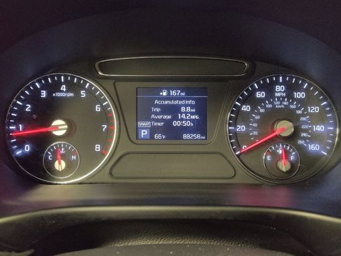 Used 2020 Kia Sorento LX image 23