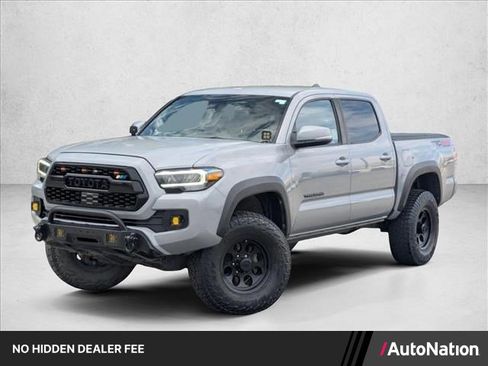 Used 2020 Toyota Tacoma TRD Off-Road w/ Technology Package AWD/4WD image 1