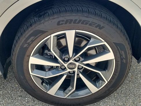 Certified 2023 Audi Q5 2.0T Premium Plus AWD/4WD image 10