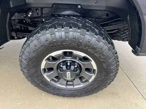 Used 2023 Ford F250 Lariat w/ Lariat Ultimate Package image 13