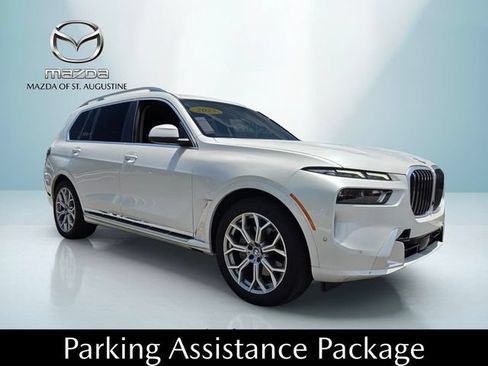Used 2025 BMW X7 xDrive40i w/ Premium Package AWD/4WD image 16