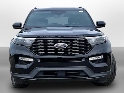 Used 2024 Ford Explorer ST-Line w/ Class IV Trailer Tow Package AWD/4WD image 3