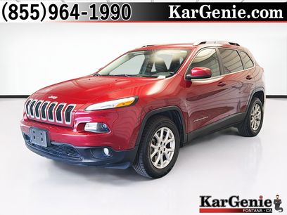 Used 2017 Jeep Cherokee Latitude w/ Comfort/Convenience Group