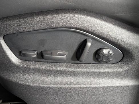 New 2026 Porsche Cayenne Coupe image 28