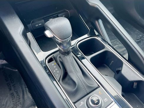 Used 2022 Kia Telluride LX image 17