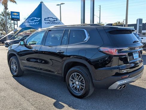 Certified 2025 GMC Acadia Elevation image 5