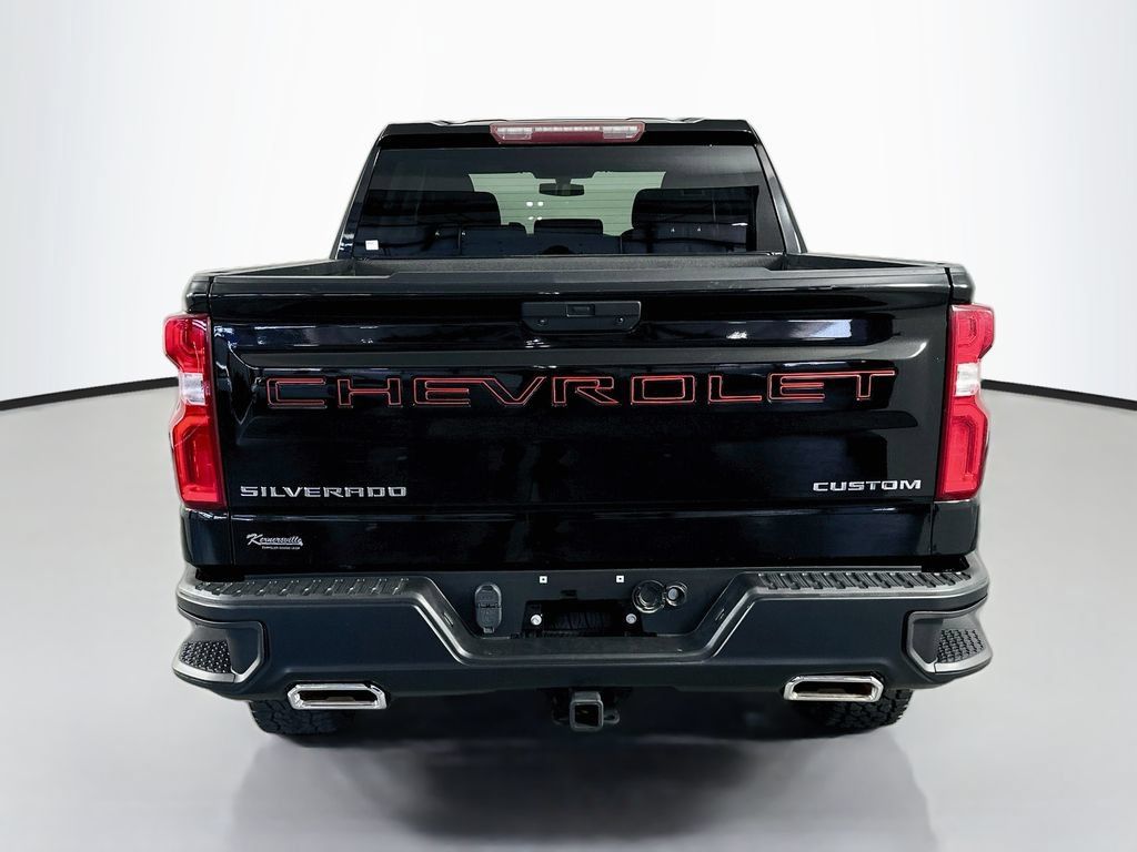 Used 2019 Chevrolet Silverado 1500 Custom Trail Boss w/ Custom Convenience Package AWD/4WD image 6
