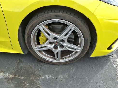 Used 2020 Chevrolet Corvette Stingray Premium Cpe w/ 3LT Preferred Equipment Group RWD image 16