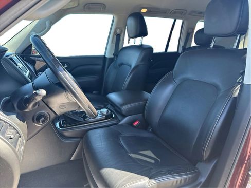 Used 2021 INFINITI QX80 Luxe w/ All-Season Package AWD/4WD image 9