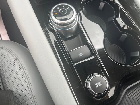 New 2026 Ford Explorer Platinum AWD/4WD image 26