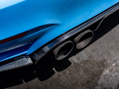 Used 2018 BMW M3 RWD image 35