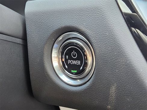 New 2025 Cadillac Lyriq Luxury image 25