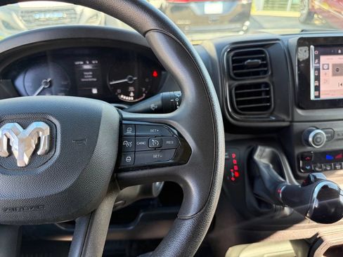 Used 2023 RAM ProMaster 3500 w/ Lane Management Group FWD image 8