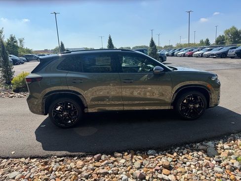 New 2025 Volkswagen Tiguan SE R-Line image 6