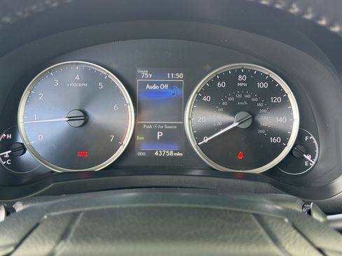 Used 2023 Lexus IS 300 w/ Comfort Package RWD image 36