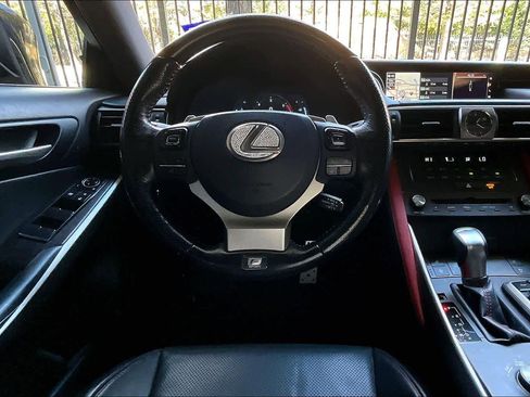 Used 2019 Lexus IS 300 F Sport image 5