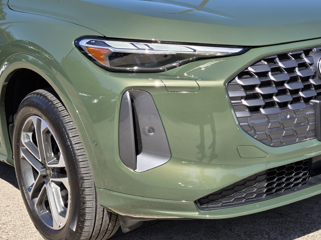 Certified 2026 Audi Q5 Premium AWD/4WD image 12