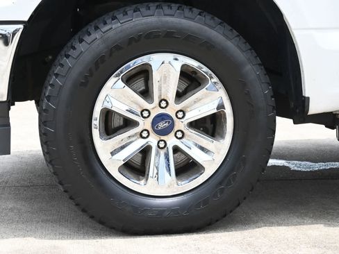 Used 2019 Ford F150 XLT w/ Equipment Group 301A Mid AWD/4WD image 26