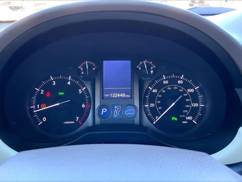 Used 2016 Lexus GX 460 image 25