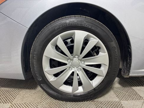 Certified 2023 Subaru Impreza 2.0i image 5