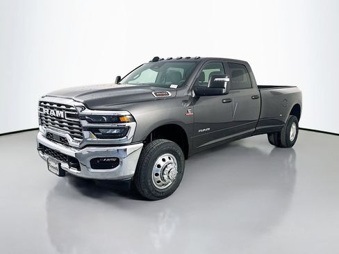 New 2026 RAM 3500 Big Horn AWD/4WD image 3