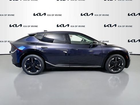 New 2025 Kia EV6 Wind image 8