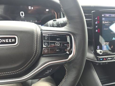 Certified 2025 Jeep Grand Wagoneer Series II Obsidian w/ Quick Order Packagew 28T image 15