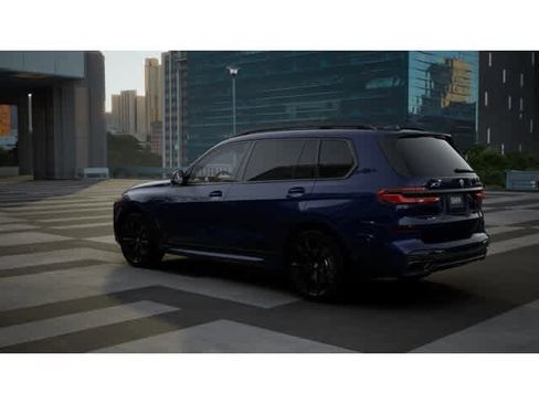 New 2026 BMW X7 xDrive40i w/ M Sport Package image 2