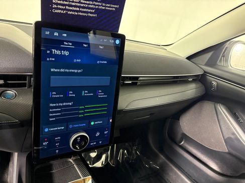 Certified 2024 Ford Mustang Mach-E Select image 18