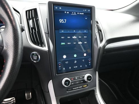 Used 2021 Ford Edge ST-Line w/ Class II Trailer Tow Package AWD/4WD image 10