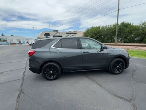 Used 2019 Chevrolet Equinox LT FWD image 9