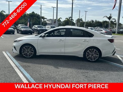 Used 2022 Kia Forte GT w/ GT Technology Package FWD image 11