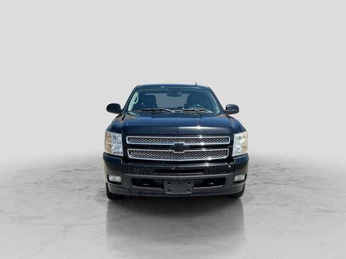 Used 2013 Chevrolet Silverado 1500 LTZ w/ LTZ Plus Package AWD/4WD image 9