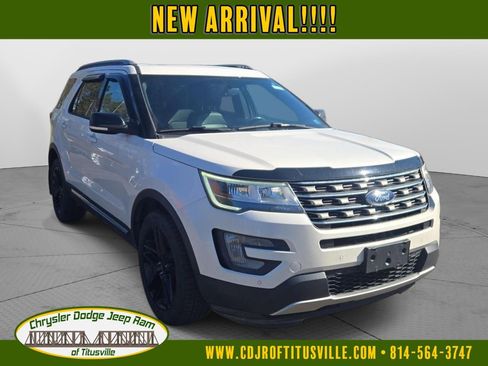 Used 2017 Ford Explorer XLT w/ Equipment Group 202A image 1