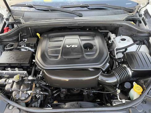 Used 2019 Jeep Grand Cherokee Altitude RWD image 34