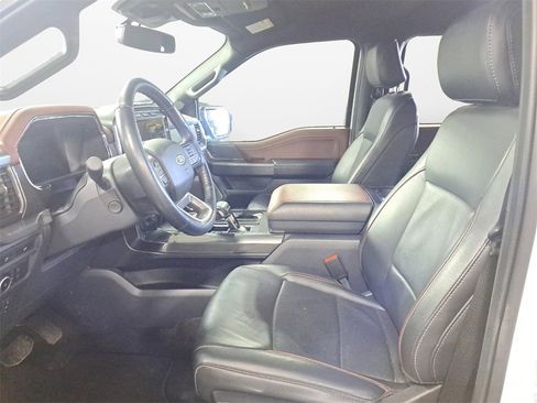 Used 2023 Ford F150 Lariat w/ Equipment Group 502A High image 9